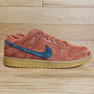 Nike SB Dunk Low Pro Size 10.5 Burnt Sunrise Vintage Green HF3704-800
